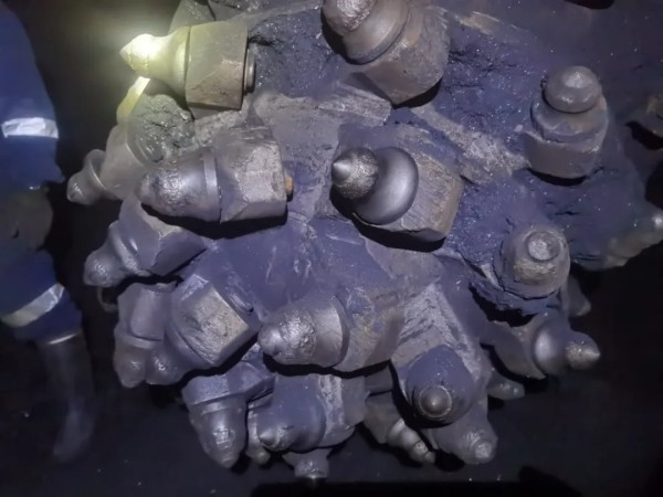 還在新舊截齒混裝嗎？你可能在人為制造浪費！